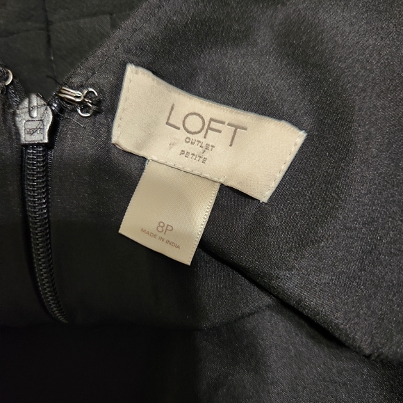 LOFT Petite Sleeveless Black Dress. Womens Size 8P - Picture 2 of 5